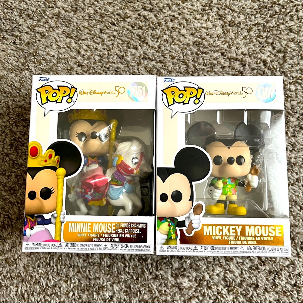 FUNKO POP! WALT DISNEY WORLD 50TH ANNIVERSARY ALOHA MICKEY MOUSE &MINNIE MOUSE